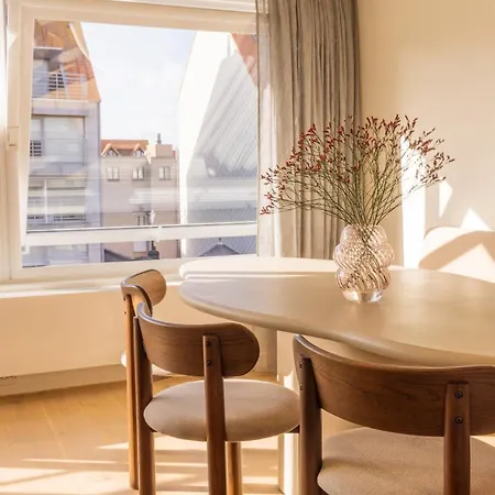 Design Met Parking Apartment *